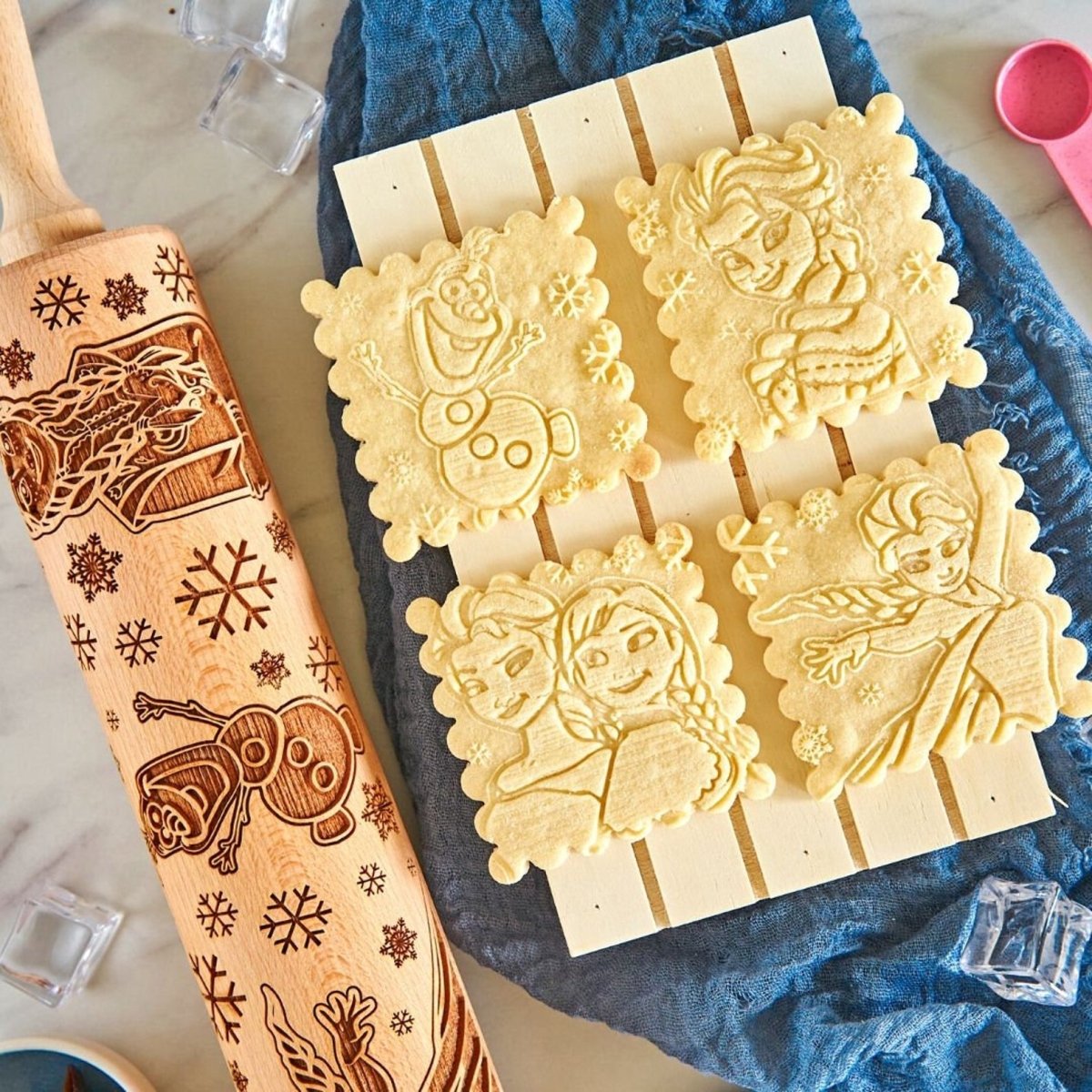 Elsa & Anna Rolling Pin - Pastrymade US