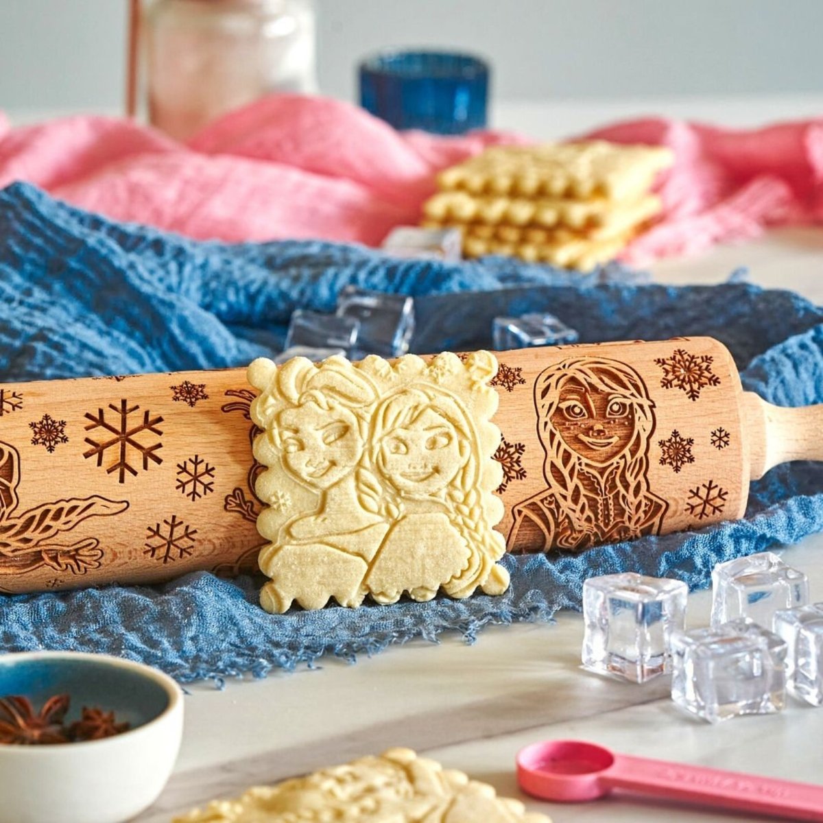 Elsa & Anna Rolling Pin - Pastrymade US