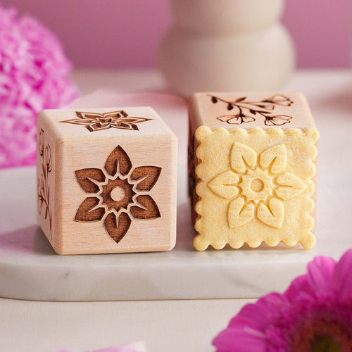 Flowers 6-in-1 Cookie Stamp Cube