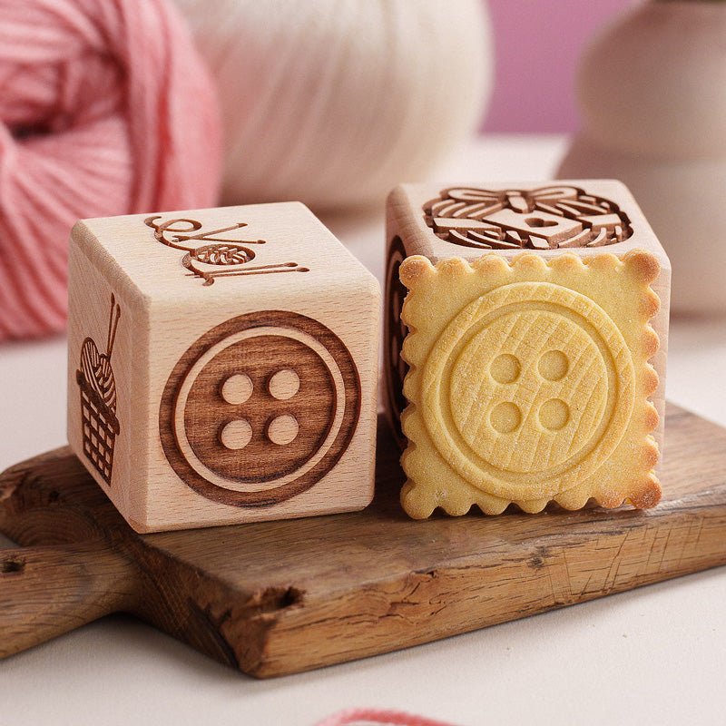 Knitting Cookie Cube - Pastrymade