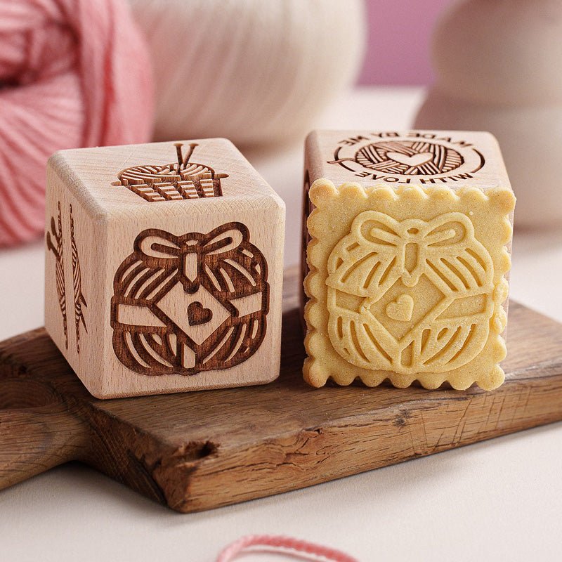 Knitting Cookie Cube - Pastrymade